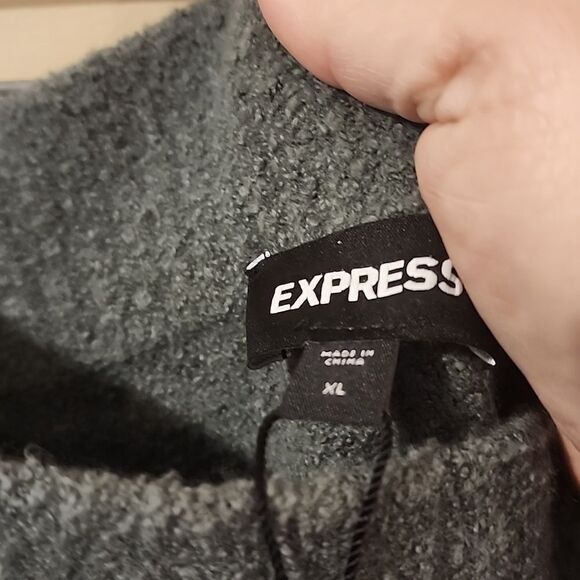 Beautiful Express XLlong skirt NWT dress it up with boots and a sweater - Picture 4 of 6